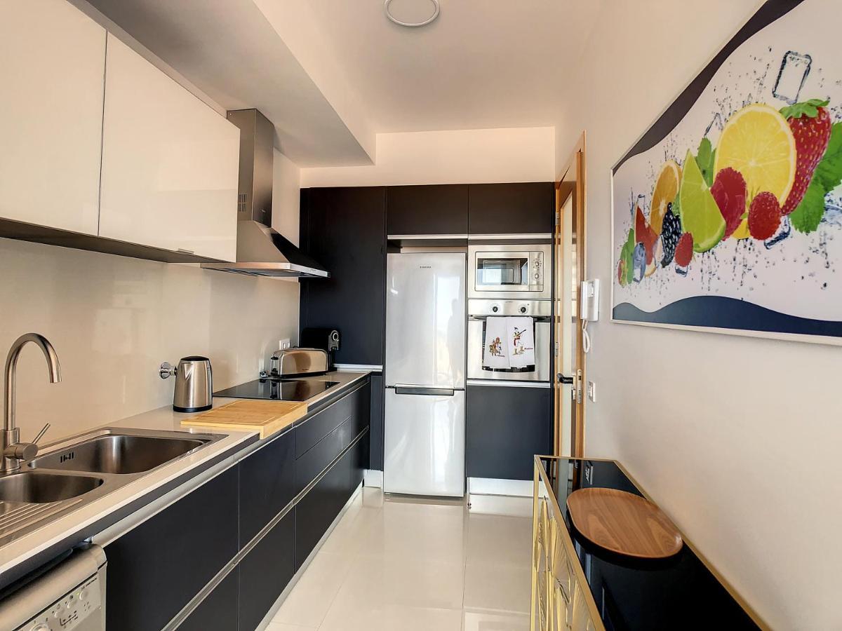 פונשל Arigato Apartment By Lovelystay מראה חיצוני תמונה